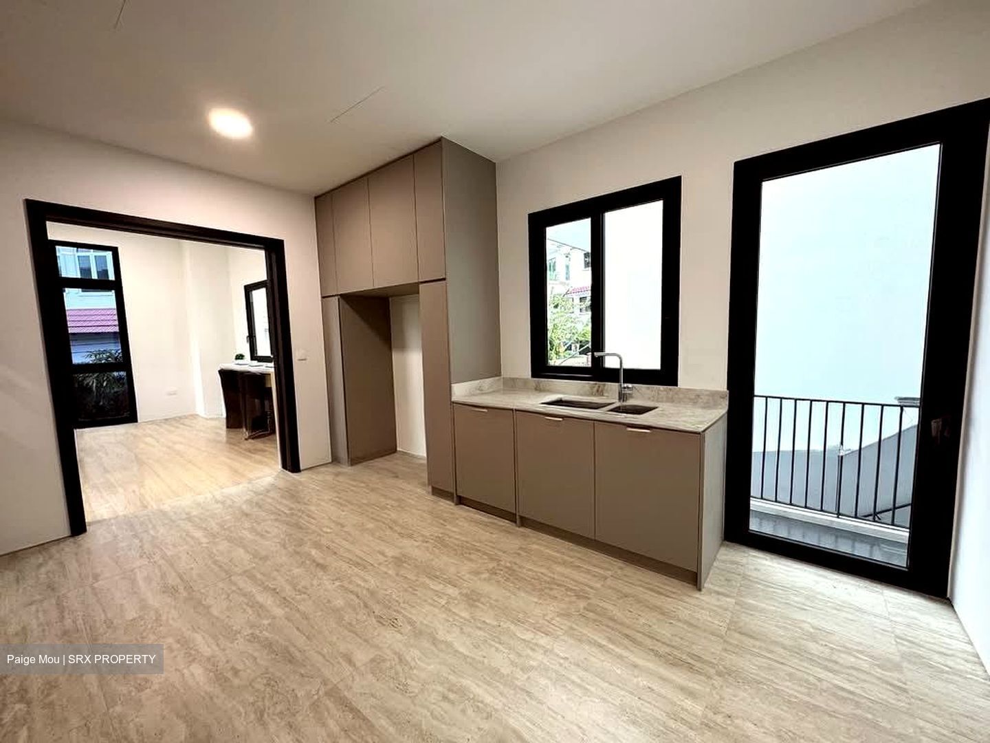 Mount Sinai Lane (D10), Detached #559376081